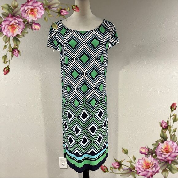 Geometric loose fit straight cut plus size Dress with cap sleeves - Picture 1 of 13